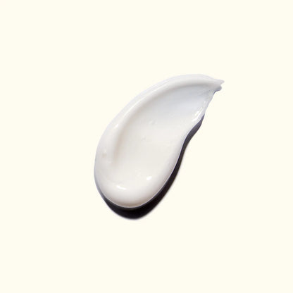 amika: supernova
moisture + shine hair cream leave-in cream weightlessly provides superior hydration and lightweight-conditioning, leaving hair supernaturally soft and smooth with brilliant shine